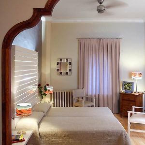 Habitación Deluxe con Cama Queen